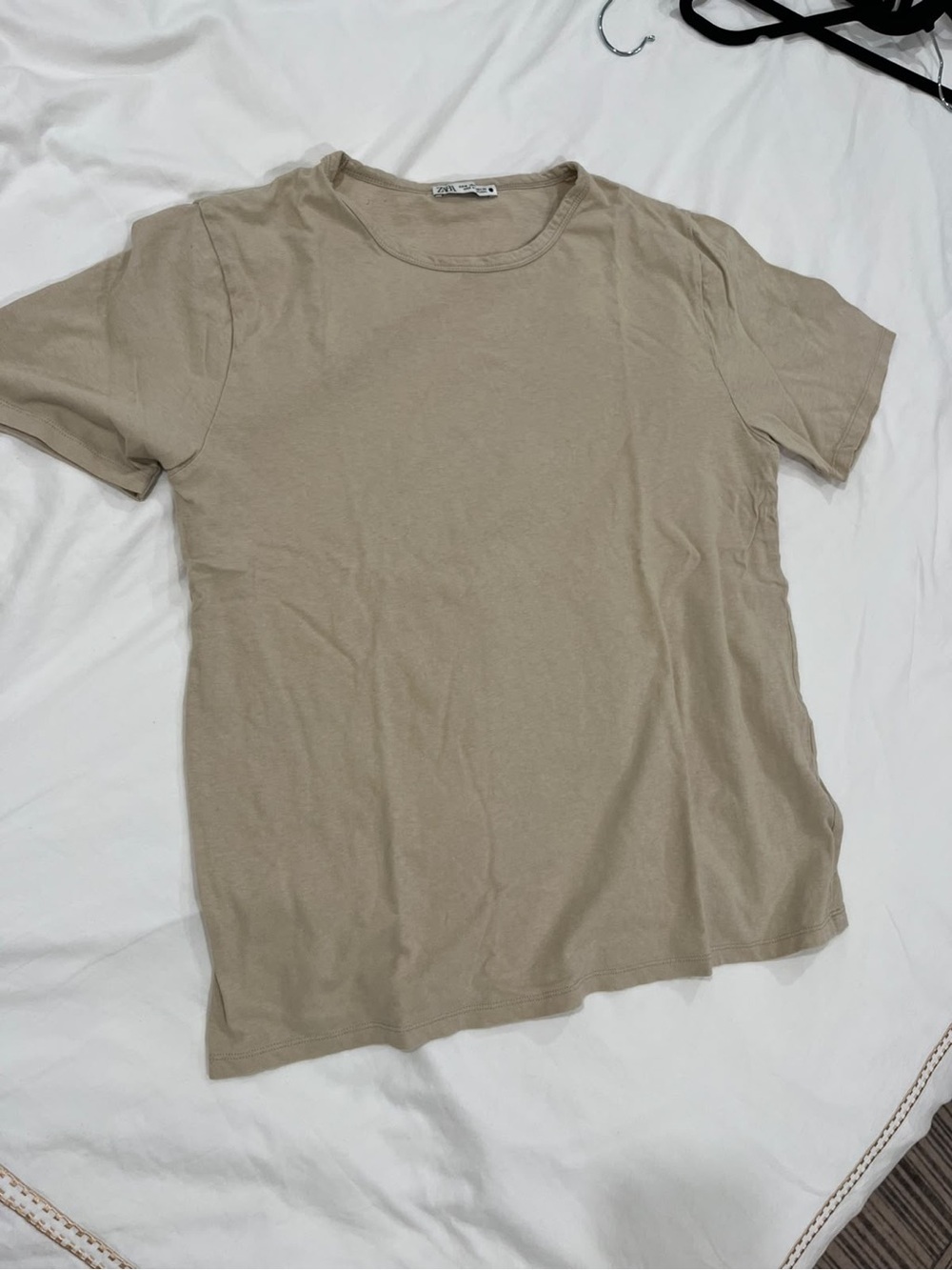 Zara womens Short Sleeve Crewneck Tee in Light Beige size M